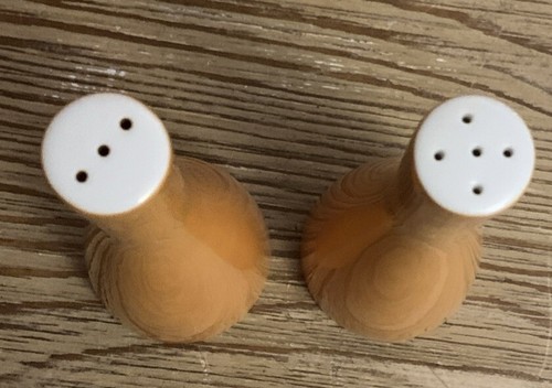 Vintage Elite Narumi Tall Salt and Pepper Shakers Mid Century Modern Japan Gold - Picture 3 of 5