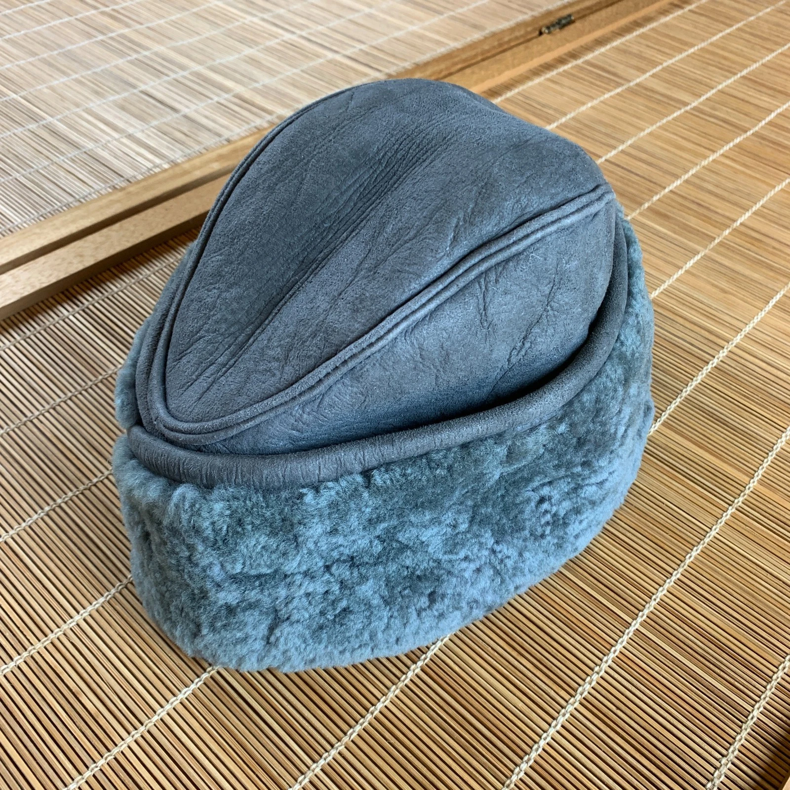 Leprechaun Co. Leather Sheepskin Inside & Out Hat w/Ear Flap For Men - Large