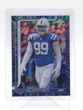 DEFOREST BUCKNER 2025 TOPPS CHROME NEON PULSE REFRACTOR Q5692 B