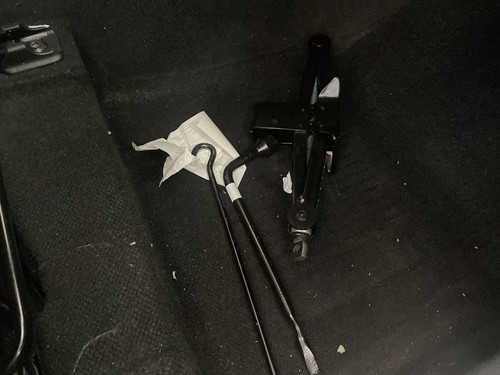 Used Floor Jack fits: 2023 Toyota Corolla cross Grade A