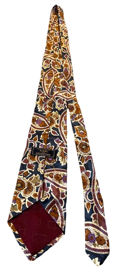 Corbata de seda XMI Nordstrom cosida a mano floral cachemira dorada beige púrpura hecha en EE. UU. 4” Foto 3 de 4