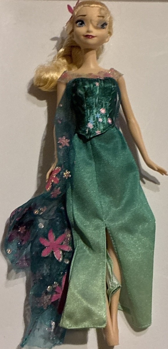 green emerald velvet dress Elsa (lime green outfit, 2016) main image 0