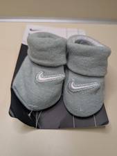 Nike Baby Swoosh Baby Booties for Boys and Girls 0-6M Gray 0-6 Months New