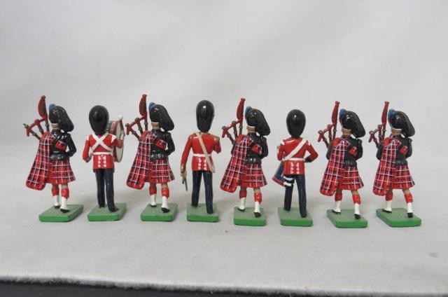 W Britains 1990 - 8 Scots Royal Guards Black Watch Pipers & Drums Lot (RARE) NM