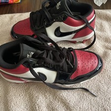 Nike Jordan 1 Low Youth Chicago Red Baseball Football Cleat HF6885-601 Size 5Y
