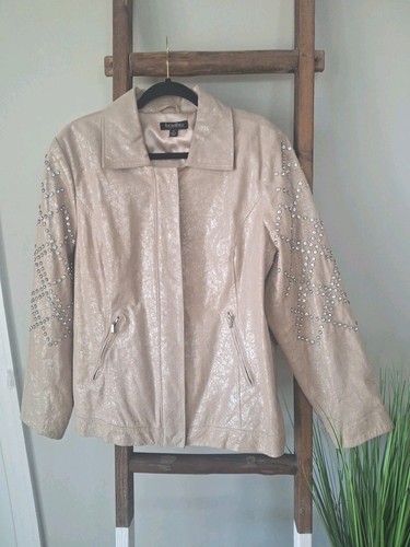 BRADLEY BAYOU Cream W/Rhinestones Rivits Beautiful Lined Leather Jacket Size XL