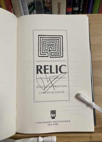 SIGNED! Relic - Lincoln Child Douglas Preston (HC) First Edition/Print! VG! - Picture 8 of 9