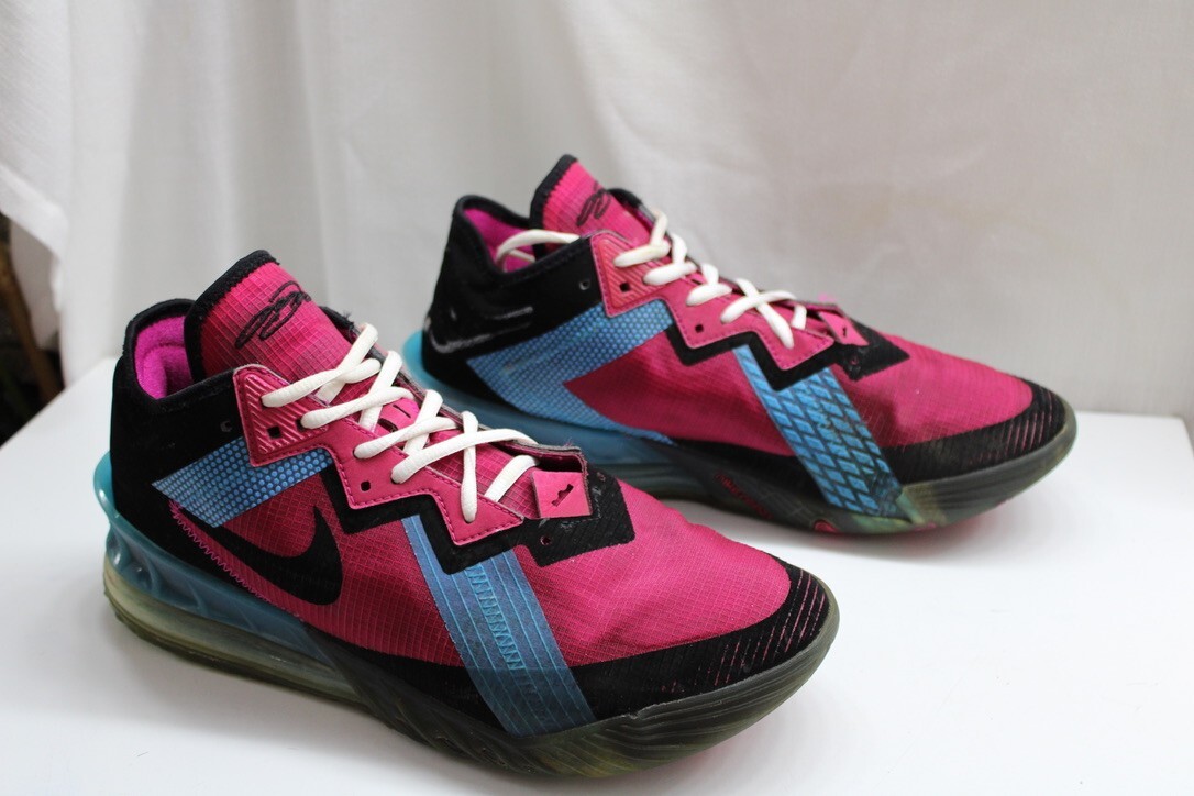 Size 11 - Nike LeBron 18 Low Neon Nights Fireberry | eBay display picture 1