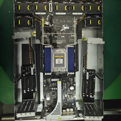 ASUS ESC4000A-E10 GPU Server 8X3.5''(NVME) 2200W PSU Support 4XGPU EPYC 7002/7003