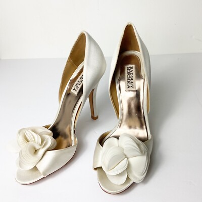 Badgley Mischka Womens Ivory Satin Peep Toe Leather Stiletto Heels Size 