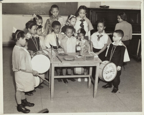 New york City Harlem 1936, Old 8X10 Photo, Drum students around a table 56806194 - Picture 1 of 1