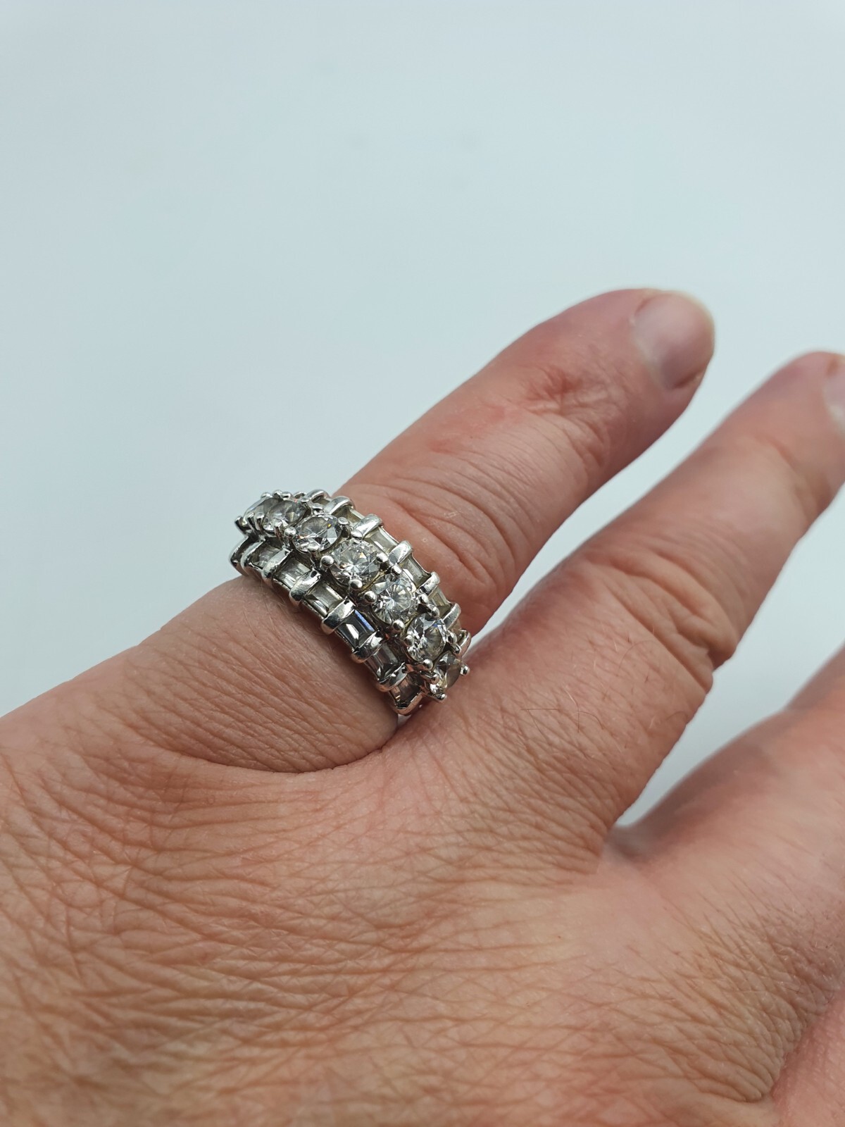 Solid Silver & Clear Stone Ring Size O - image 7