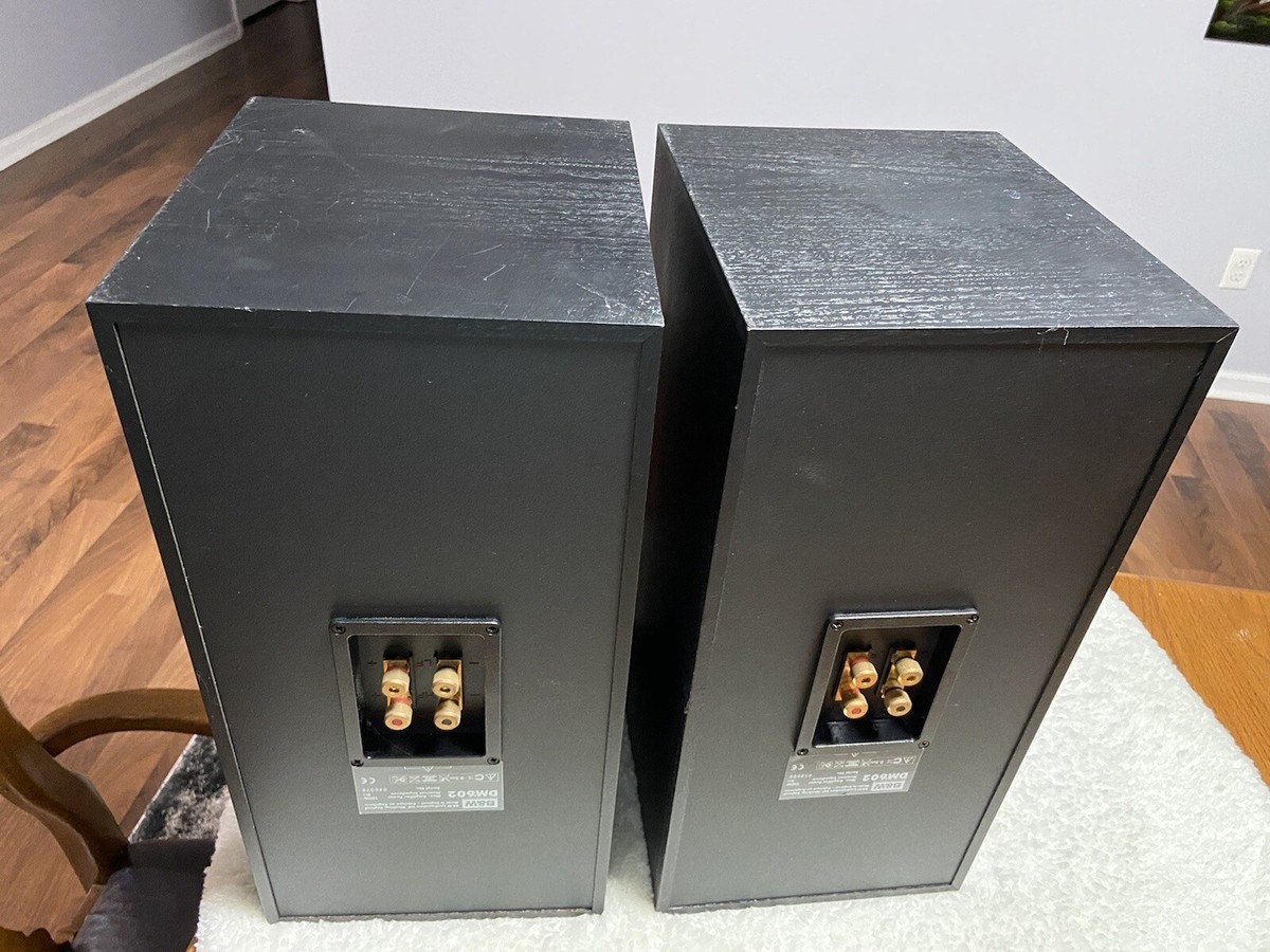 B&W DM602 / 美品 / シリアル連番 / スタンドのおまけ付き