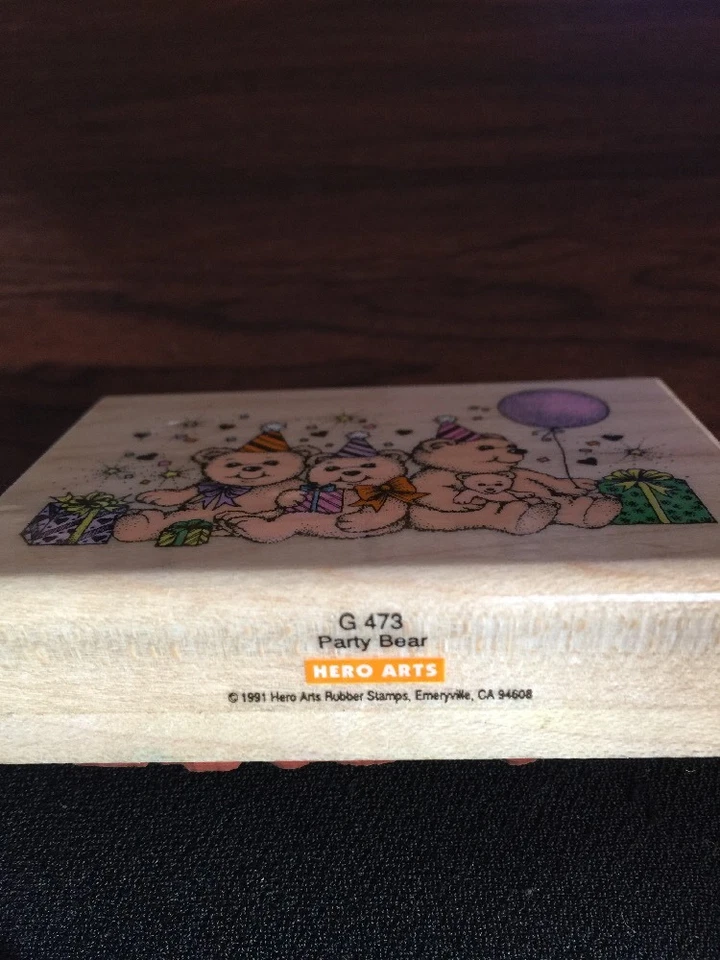 SELLO DE GOMA DE OSOS DE FIESTA por HERO ARTS REGALOS DE CUMPLEAÑOS GLOBO Usado Foto 2 de 4