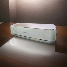 Cricut Maker Ultimate Cutting Machine CXPL301 (Working). Excellent Condition.