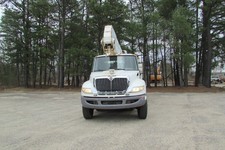 2011 International Durastar 4400 Bucket Truck Local Pickup Only