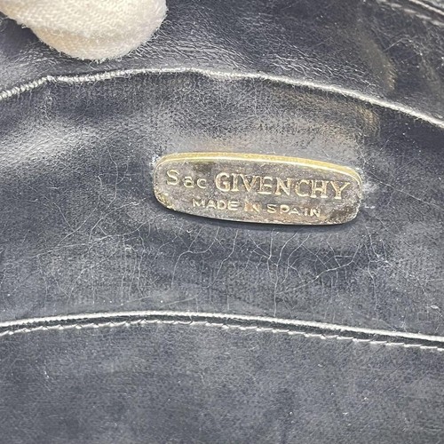Givenchy Leather Crossbody Bag Shoulder 4G Logo Black Unisex Authentic Used JP - Picture 11 of 12