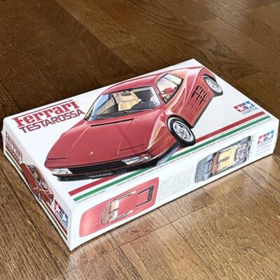 ★【未組立品】タミヤ　FERRARI TESTAROSSA プラモデル Amazon.com: Tamiya 1/24 Ferrari TESTAROSSA : Arts, Crafts