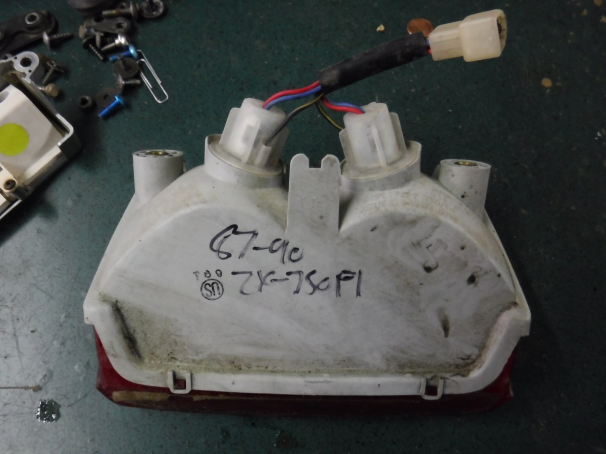 87-90 Kawasaki Ninja ZX750 Rear Tail Brake Light Lamp OEM 23007