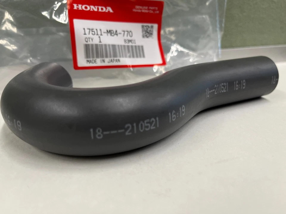 TUBO COMBUSTIBLE HONDA A 1984-1986 V65 MAGNA VF1100C NUEVO 17511-MB4-770 Foto 2 de 3