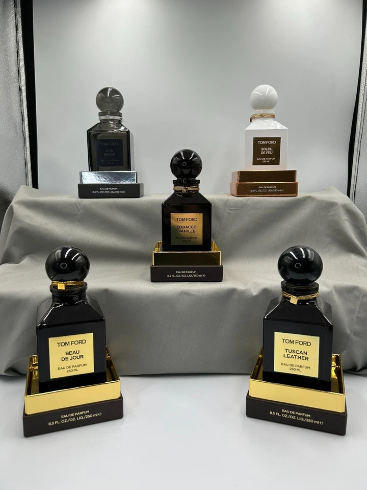 Tom Ford 250 ml frasco con caja - botella vacía - sin jugo Foto 2 de 3