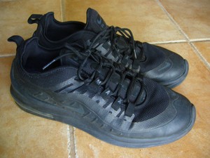 Nike Air Max Axis Triple Black Men's Size 10/44 | eBay