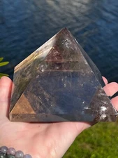 Stunning 2 Pound Smoky Quartz Pyramid Rainbows Galore!!!!