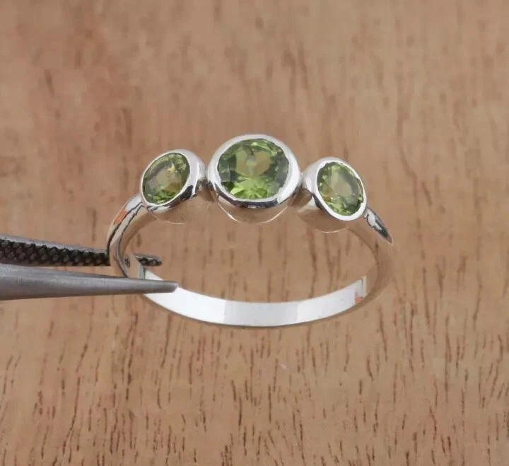 925 Solid Sterling Silver Natural Peridot Cut Handmade Dainty All Size C 225 - Image 4 of 4