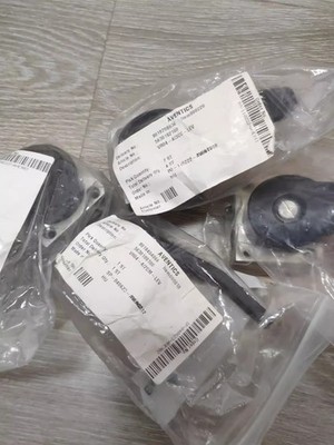 New AVENTICS 2-Position 4-Way Reversing Valve 5630180100 Expedited Shipping #hj