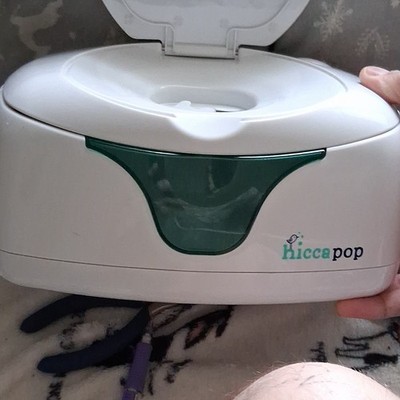 hiccapop Baby Wipe Warmer White with Green Lid