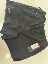 TYR Men  s momentum Shorts Lined 6  NEW In Packaging
