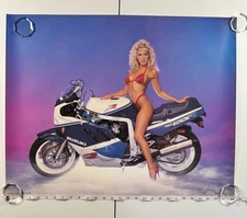 Vintage 1990 Suzuki GSX-R 750 Pin-Up Poster Hurricane Enterprises 1990 28x22