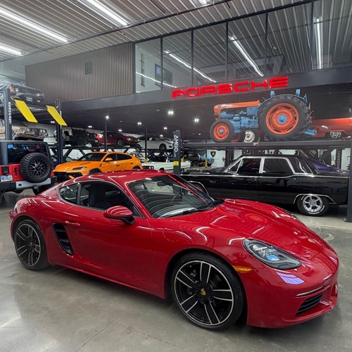 2021 Porsche 718 Cayman BASE