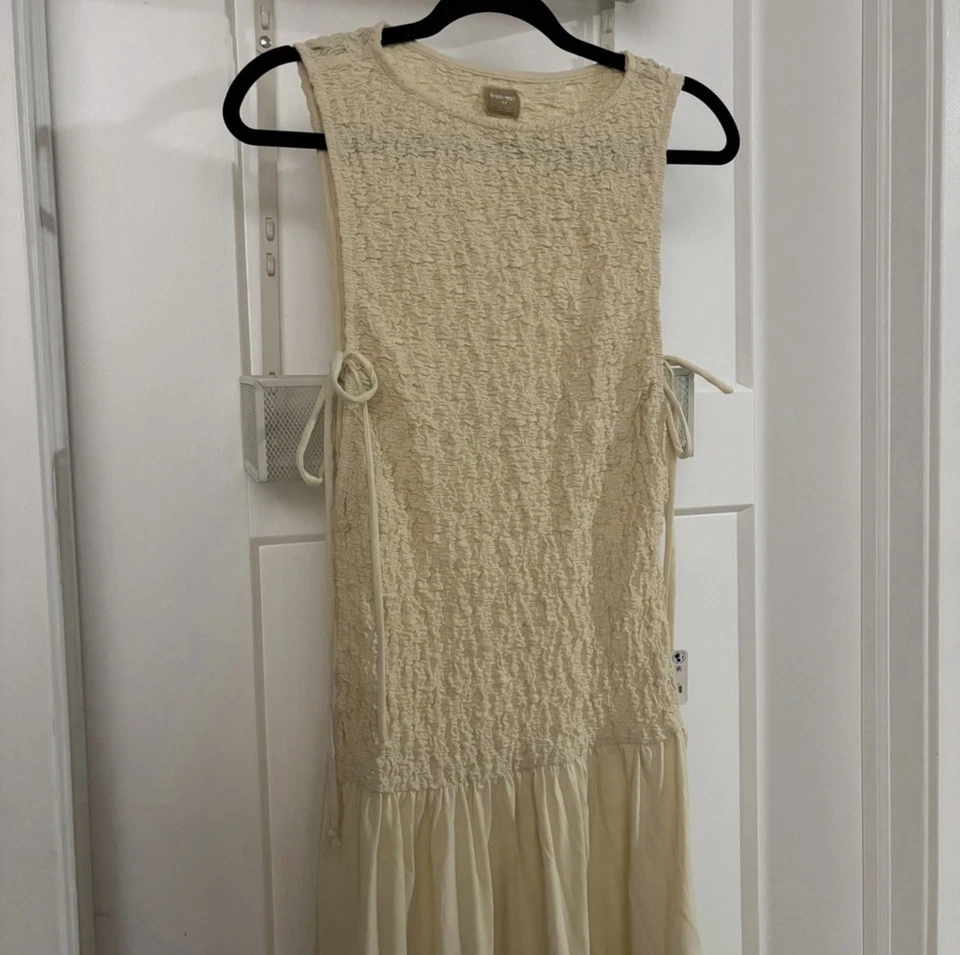Nuevo con etiquetas Maxi Vestido Free People Freeest Sterling Crema En Niveles Cintura Caída Algodón Pequeño Foto 4 de 4