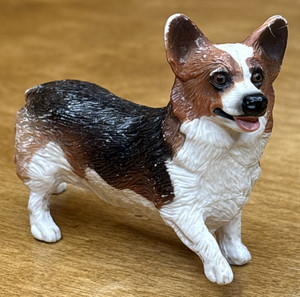 Breyer Reeves 1999 Welsh Corgi Dog 2” Tall Figure Companion Animal