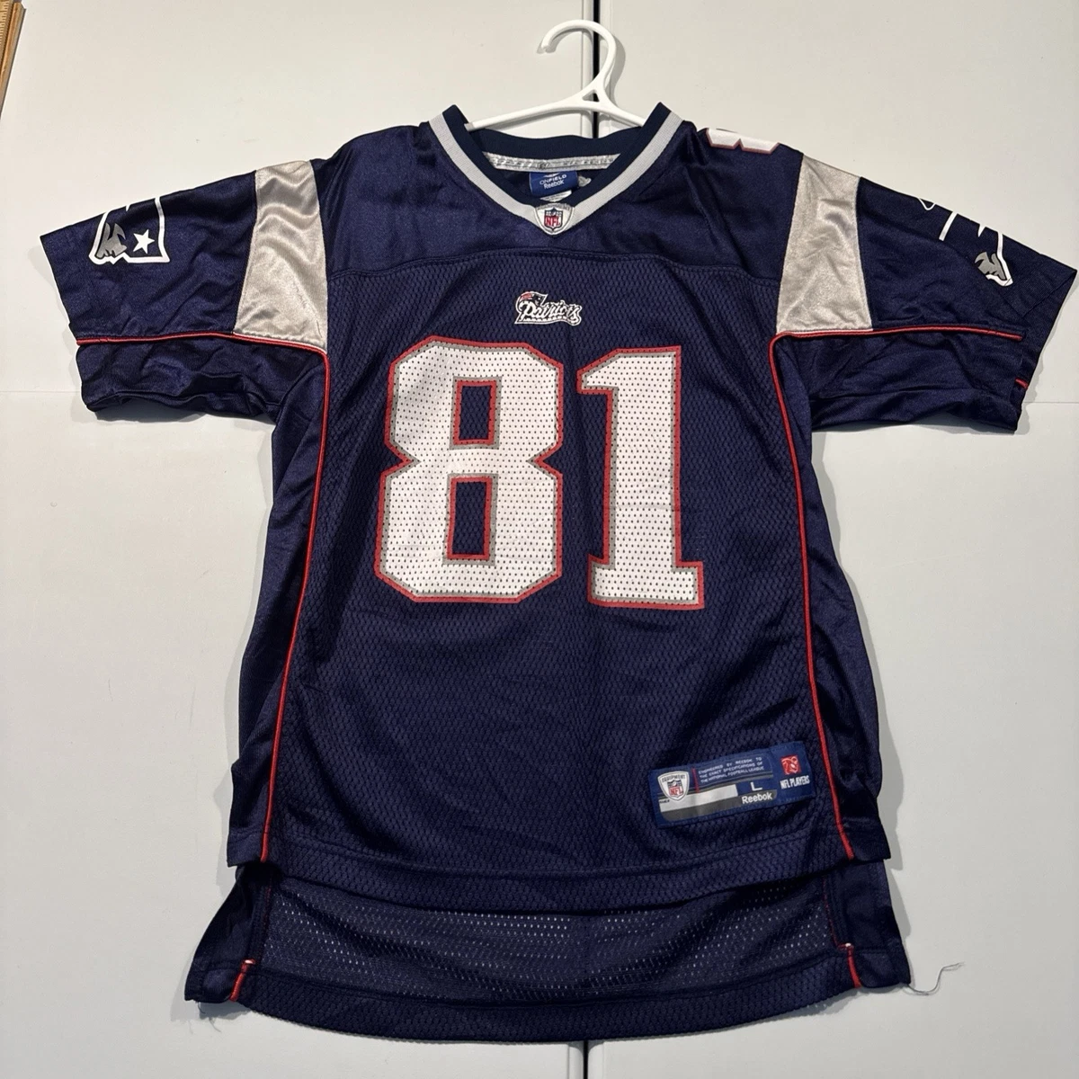 Boys Randy Moss New England Patriots NFL Fan Apparel & Souvenirs