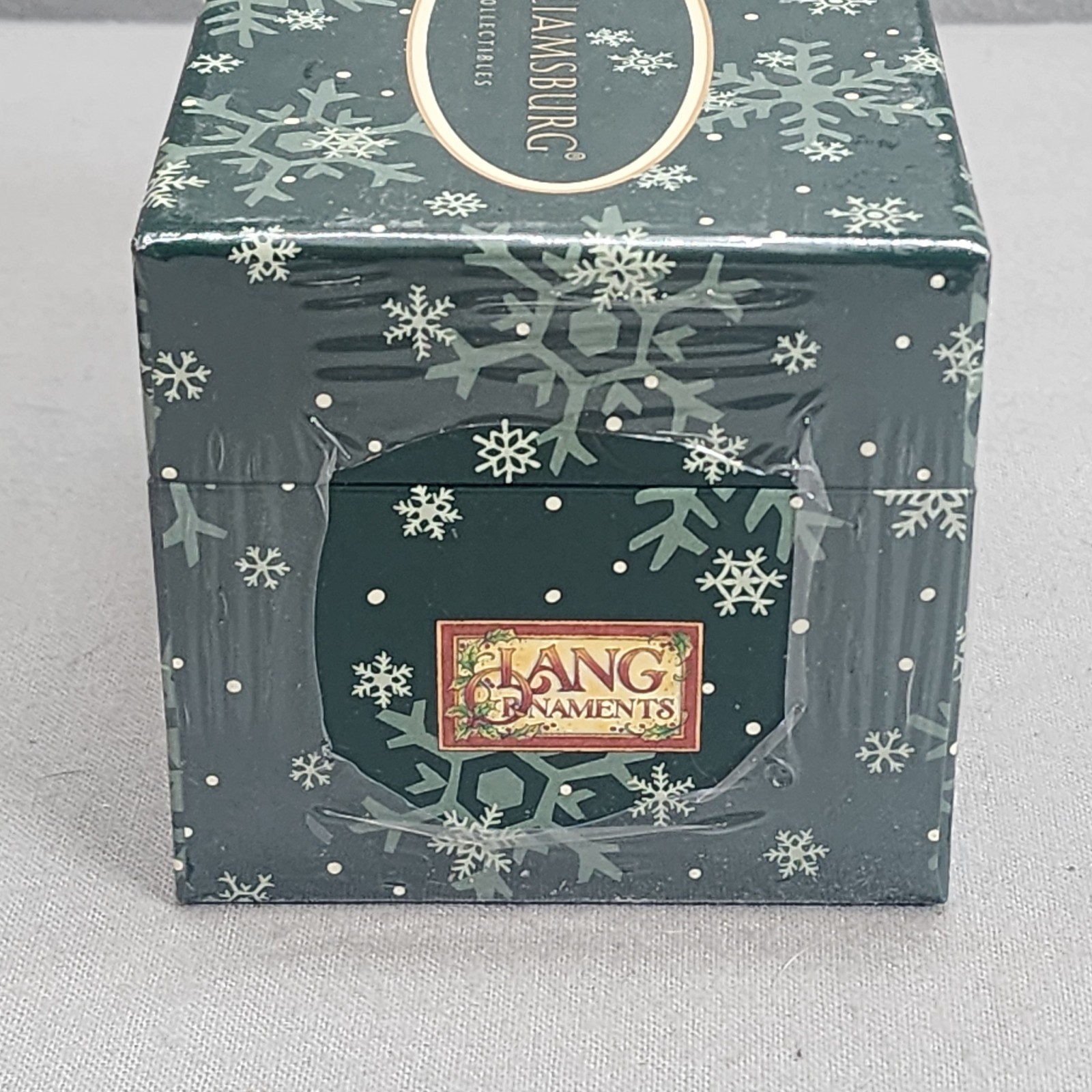 Lang and Wise Colonial Williamsburg King's Arms Barber Shop - Sealed in Box