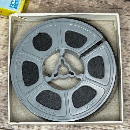Vintage Castle Films "Eggnappers" 8mm Cartoon Movie Reel - Foto 6 di 8
