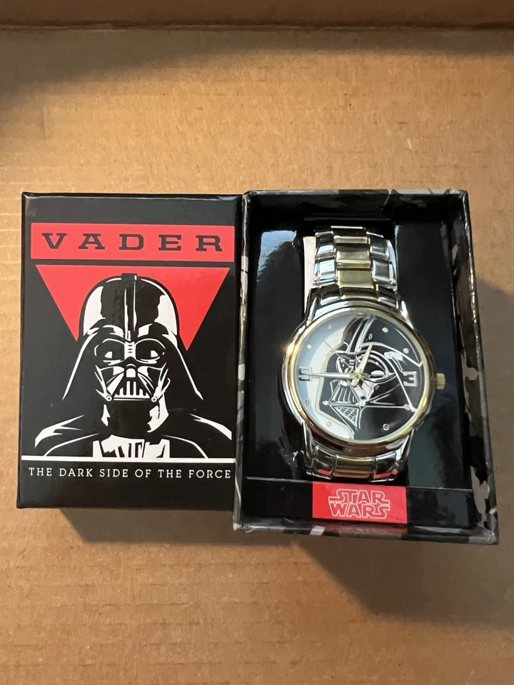 Star Wars Darth Vader Mens Stainless Steel Watches. Set of 2 NEW  — 第 3/4 张图片