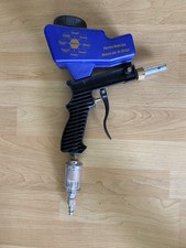 Hand Held Portable Media Spot Sand Blaster Gun Air Gravity Feed Rust Remover