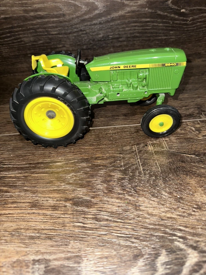 VTG Ertl John Deere 2640 Tractor Field Of Dreams 1990 Special Edition No Box - Image 4 of 4