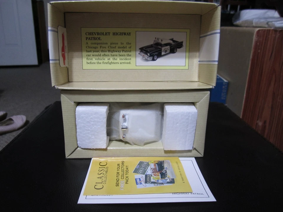 Corgi California Highway Patrol CHP CHiPs 1957 Chevy Police 1:43 RARE - Image 3 of 3