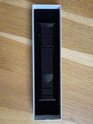 Wristr Milanese Loop Armband 38mm / 40mm / 41mm