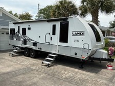 2026 Lance 2565 Travel Trailer (30.5’) - PRISTINE Condition