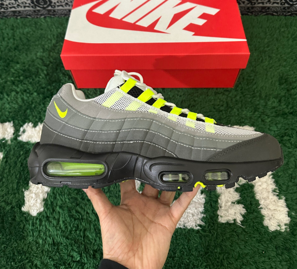 Air Max 95 Big Bubble Neon HM4740 001