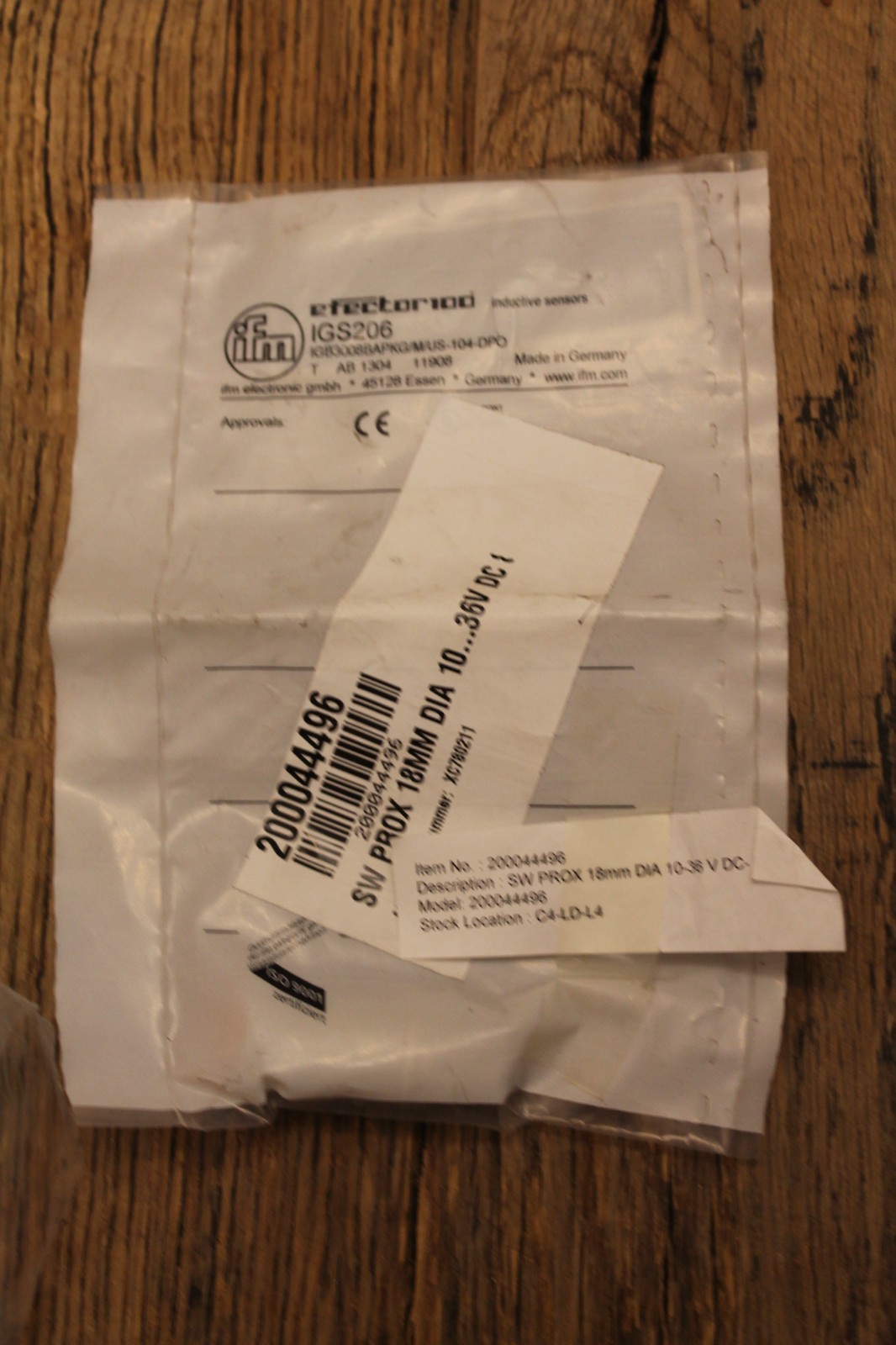 IFM IGS206 Proximity Sensor IGB3008BAPKG/M/US-104-DPO - Factory