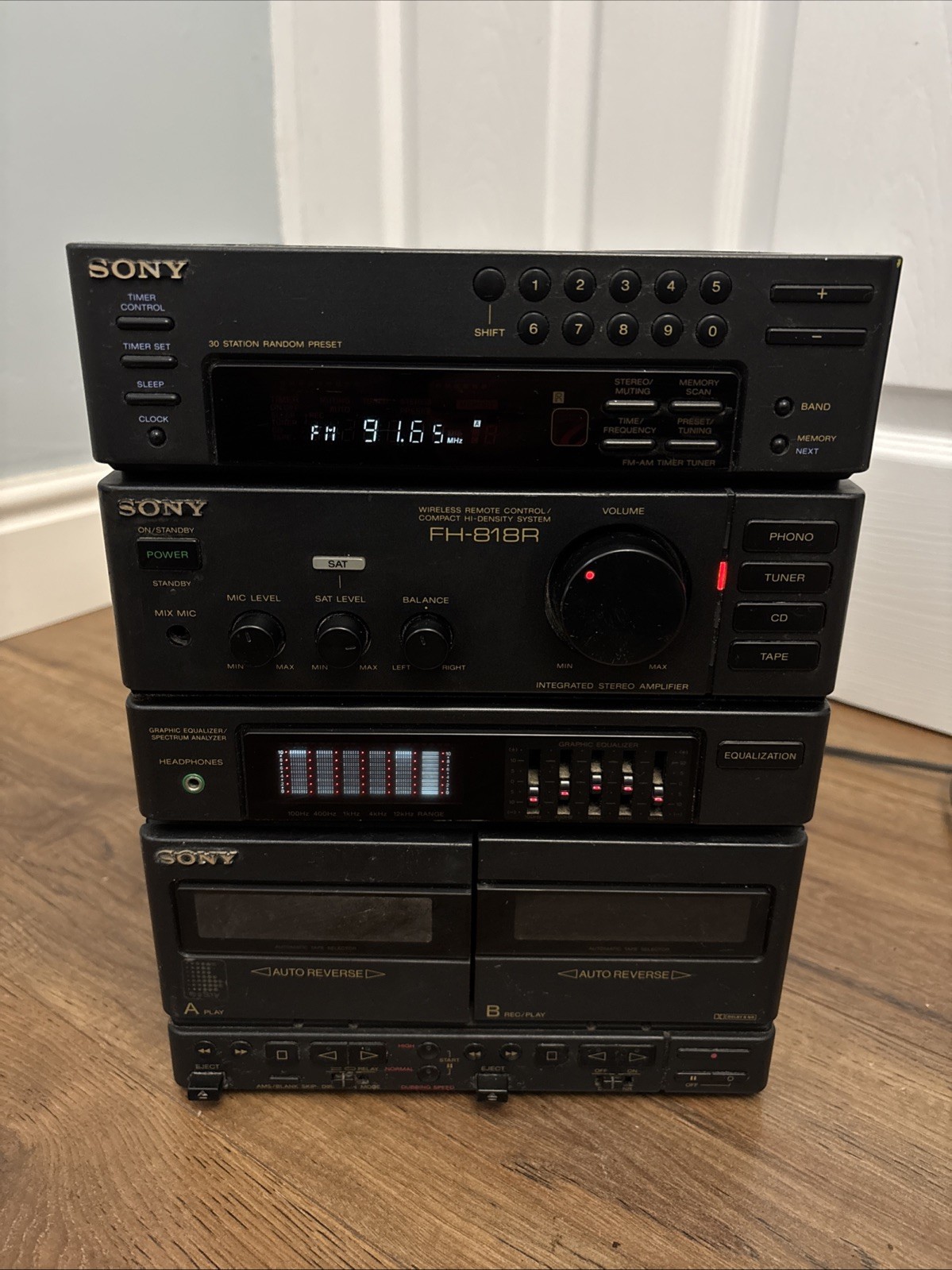 Sony FH-818R Compact Hifi - Amplifier, Radio, Cassette- Powers Up, No Sound
