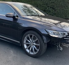 Passat B8 2020 R Line Driver Wing