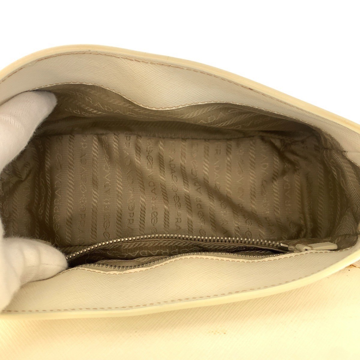 PRADA Saffiano White Silver Hardware Leather Shoulder Bag Handbag Women s 502056 thumbnail 9