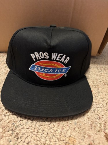 Dickies Men's Adjustable Vintage 90s Snapback Hat